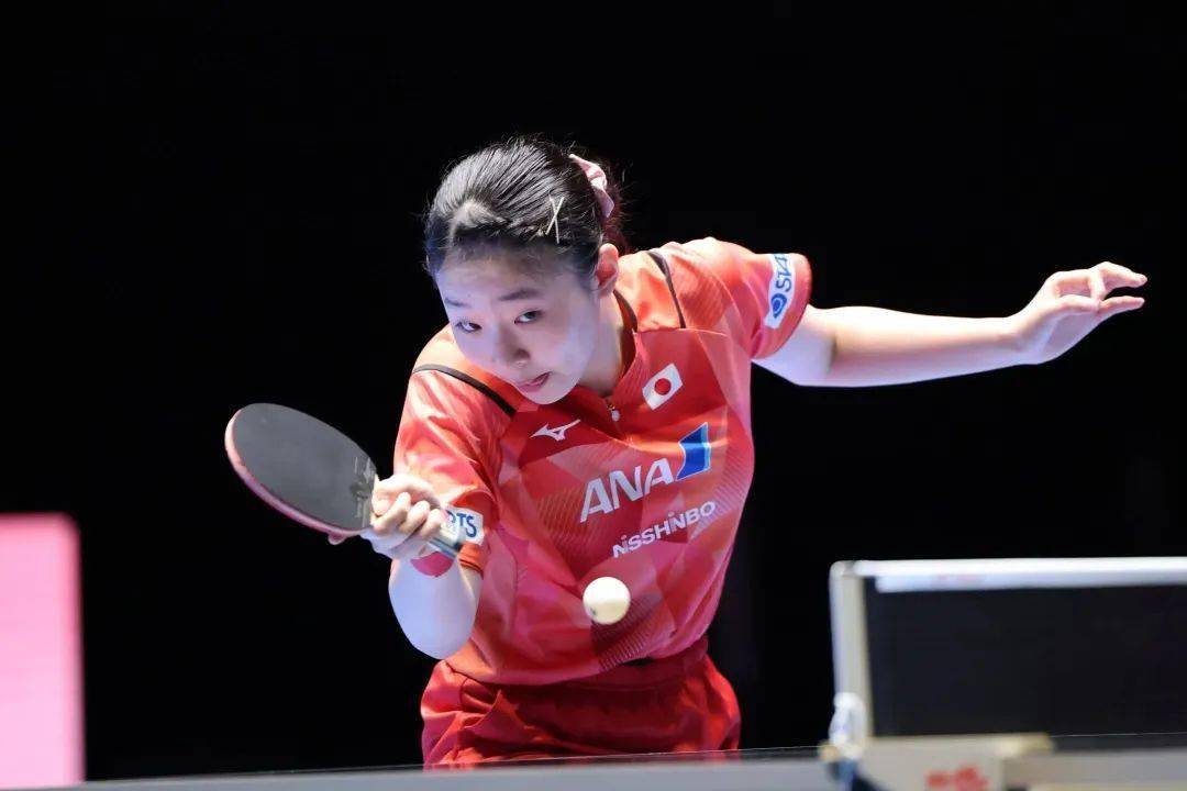 运动员在高 运动员在高