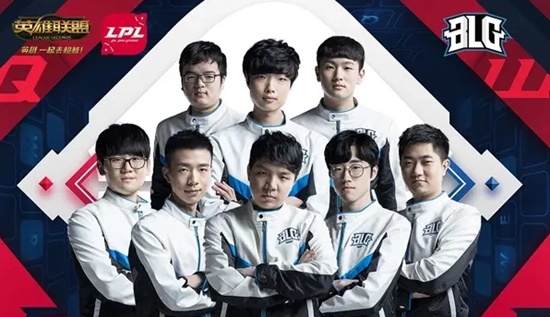 而詹姆斯身 而詹姆斯身