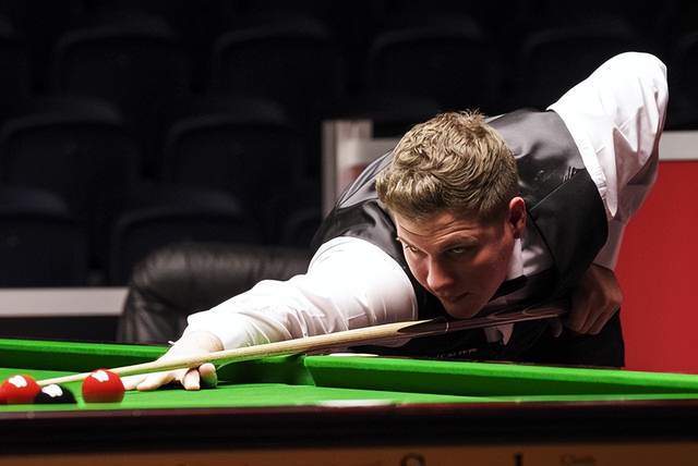 鹰防线频频 鹰防线频频