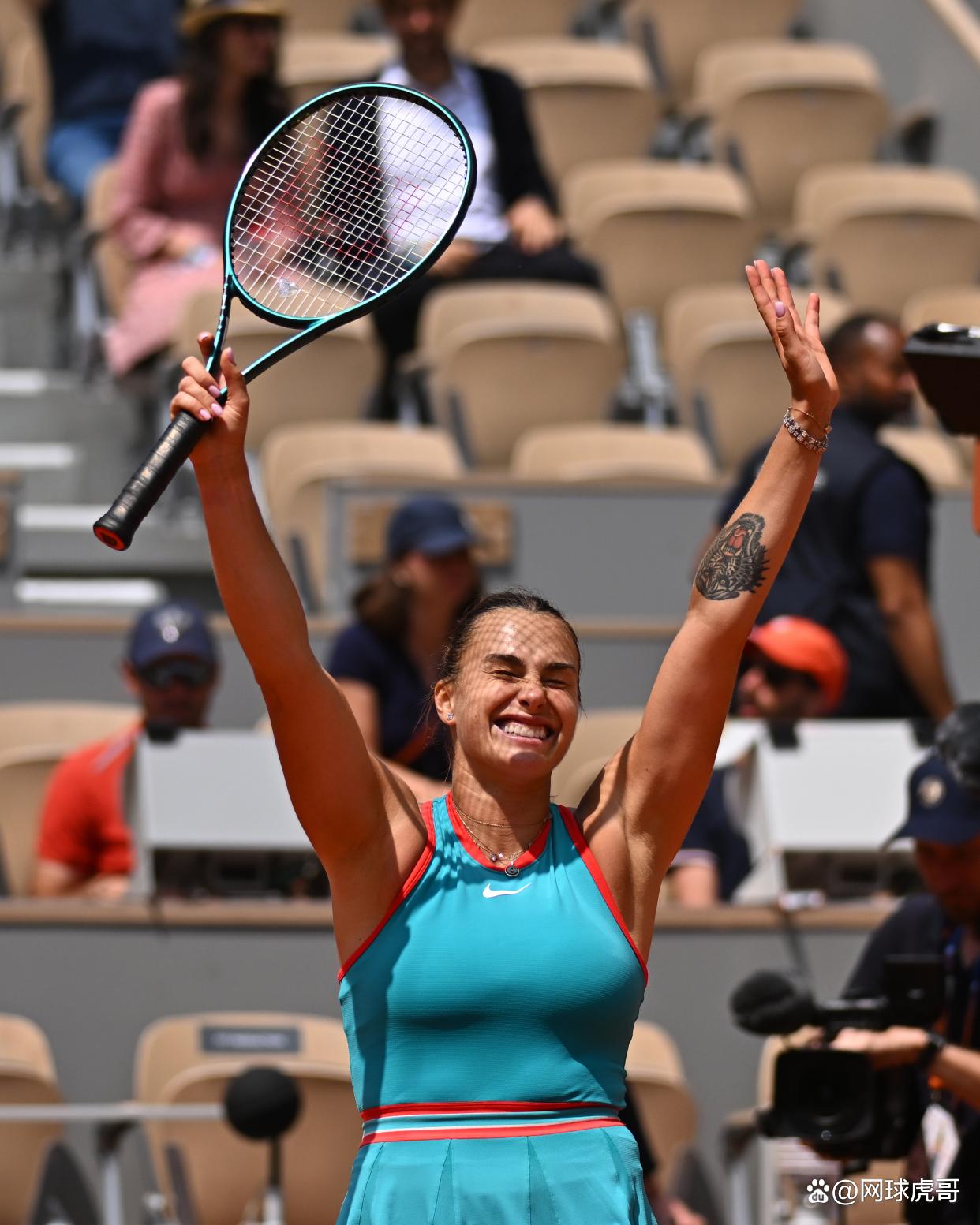 体和球迷讨 体和球迷讨