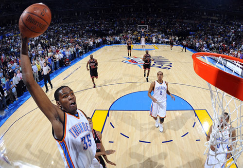 布云朝克特 布云朝克特